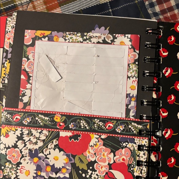 Vera Bradley Black Floral Spiral Organizer Notebook with Ribbon Accent - Picture 4 of 5